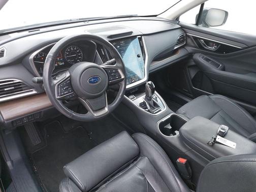 Crystal Black Silica 2023 Subaru Outback Touring XT