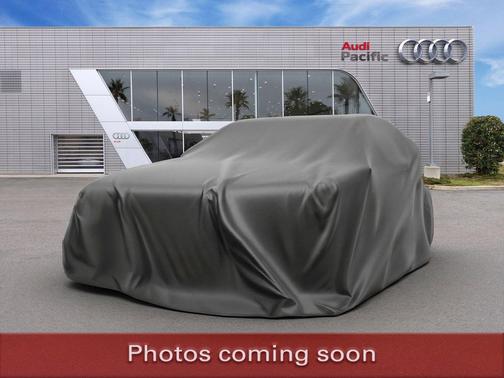 Mythos Black Metallic 2024 Audi Q5 45 S line Premium