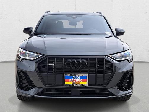 2025 Audi Q3 45 S line Premium Plus