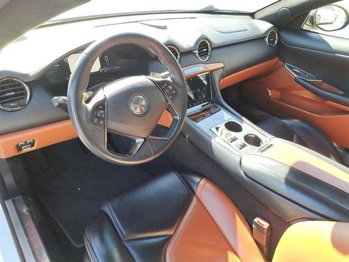 2018 Karma Revero Base