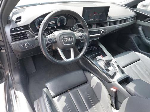 2023 Audi A4 45 S line Premium Plus