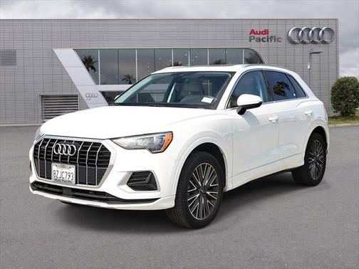 2022 Audi Q3 40 Premium