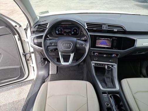 2022 Audi Q3 40 Premium