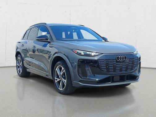 Magnet Gray 2027 Audi Q6 e-tron Premium Plus quattro