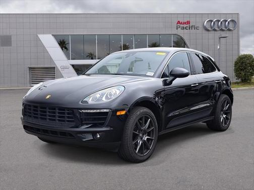 2016 Porsche Macan S