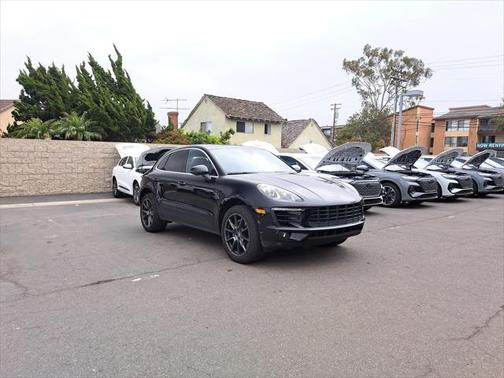 2016 Porsche Macan S