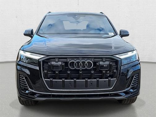 2026 Audi Q7 55 Premium Plus