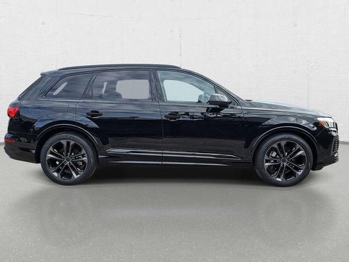 2026 Audi Q7 55 Premium Plus