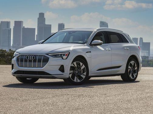 Galaxy Blue Metallic 2023 Audi e-tron Premium Plus