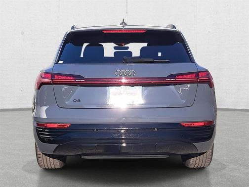 2024 Audi Q8 e-tron Premium