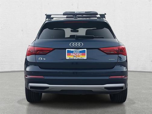 2020 Audi Q3 45 Premium