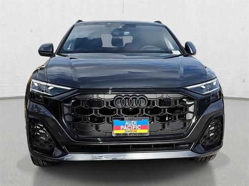 2026 Audi Q8 55 Prestige