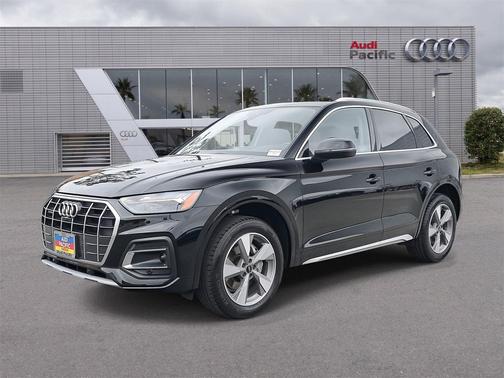 2023 Audi Q5 40 Premium Plus