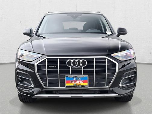 2023 Audi Q5 40 Premium Plus