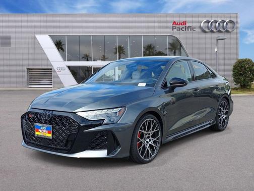 daytona gray pearl effect 2026 Audi RS 3 TFSI quattro S tronic