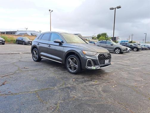 2023 Audi Q5 e 55 S line Premium Plus