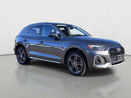 2023 Audi Q5 e 55 S line Premium Plus