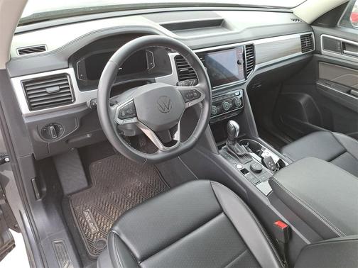 2022 Volkswagen Atlas 3.6L SEL