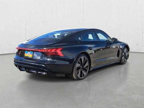 2026 Audi S e-tron GT Premium Plus quattro