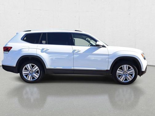 2018 Volkswagen Atlas 3.6L SEL Premium