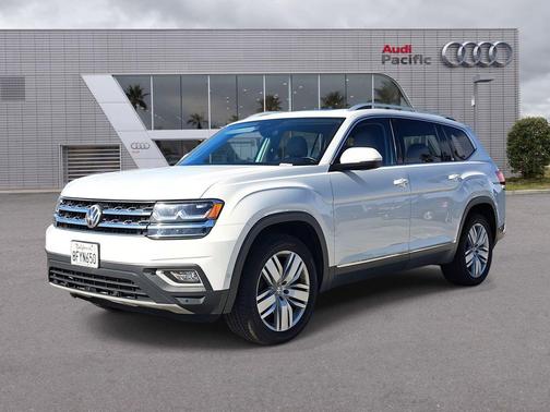 2018 Volkswagen Atlas 3.6L SEL Premium