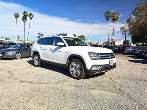 2018 Volkswagen Atlas 3.6L SEL Premium
