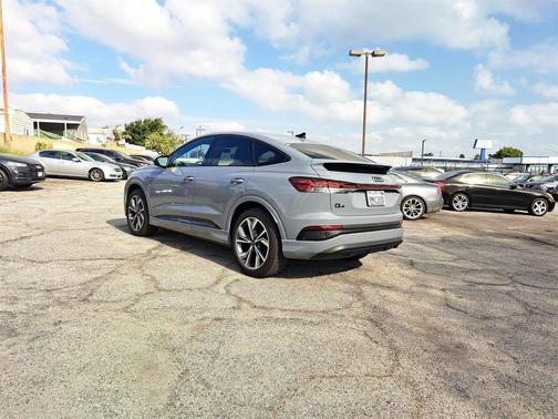 2024 Audi Q4 e-tron Sportback Prestige 55 quattro