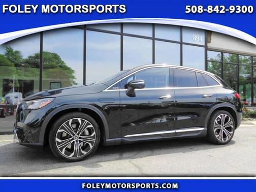 Green 2023 Mercedes-Benz EQE 350 4MATIC