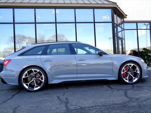 2025 Audi RS 6 Avant 4.0T
