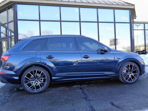 2023 Audi Q7 55 Prestige