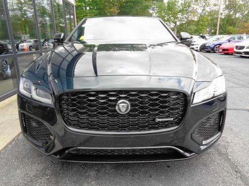 2024 Jaguar XF R-Dynamic SE Sedan AWD