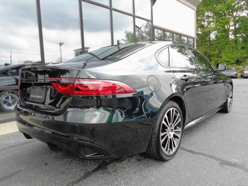 2024 Jaguar XF R-Dynamic SE Sedan AWD