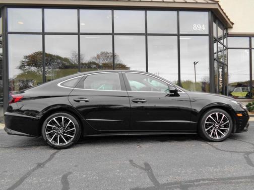 2020 Hyundai SONATA SEL Plus