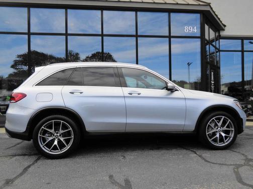 2021 Mercedes-Benz GLC 300 4MATIC