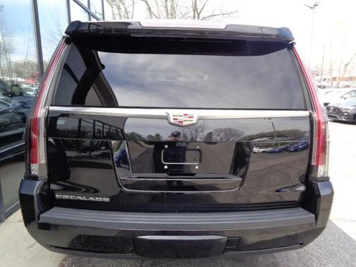 Black 2018 Cadillac Escalade Luxury