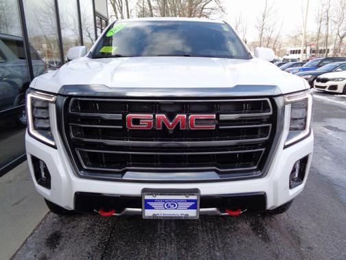2023 GMC Yukon XL 4WD 4dr AT4