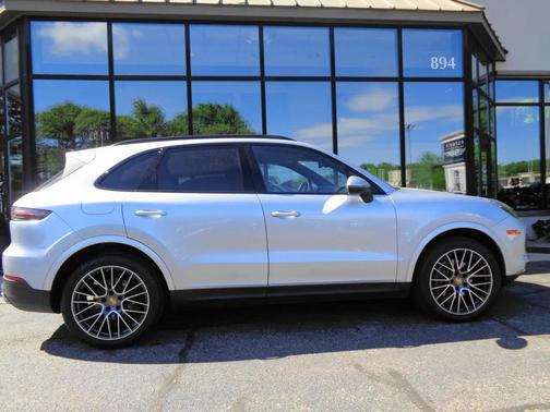 Silver 2019 Porsche Cayenne Cayenne
