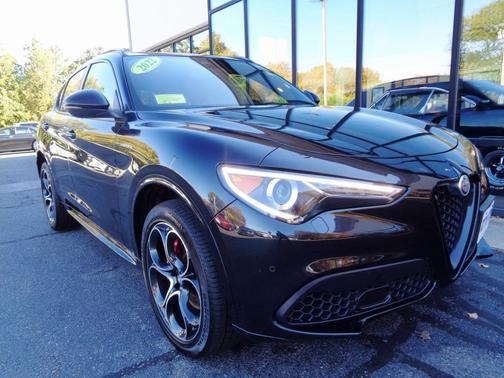 2022 Alfa Romeo Stelvio Veloce