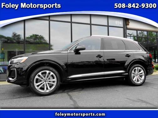 2025 Audi Q7 55 Premium Plus