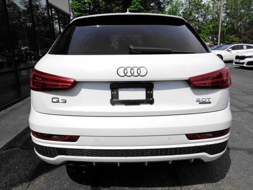 2016 Audi Q3 quattro 4dr Prestige