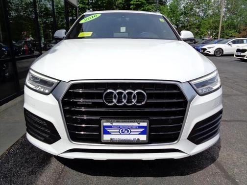 2016 Audi Q3 quattro 4dr Prestige