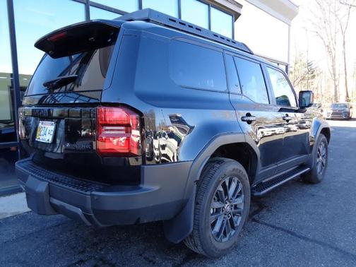 2026 Toyota Land Cruiser Base