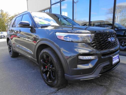 2024 Ford Explorer ST 4WD