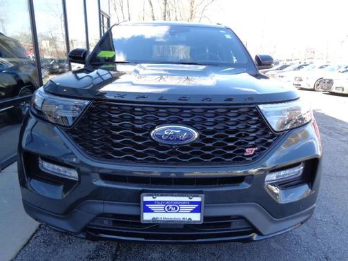 2024 Ford Explorer ST 4WD