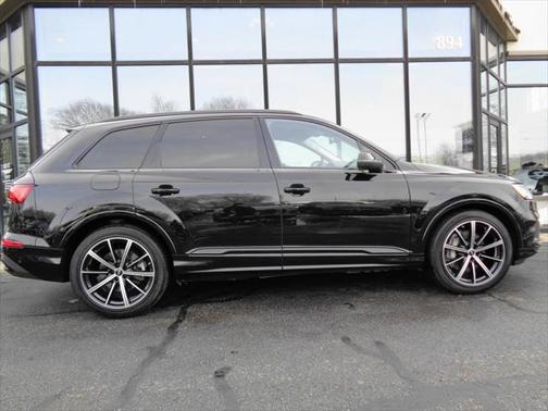 2023 Audi Q7 55 Prestige