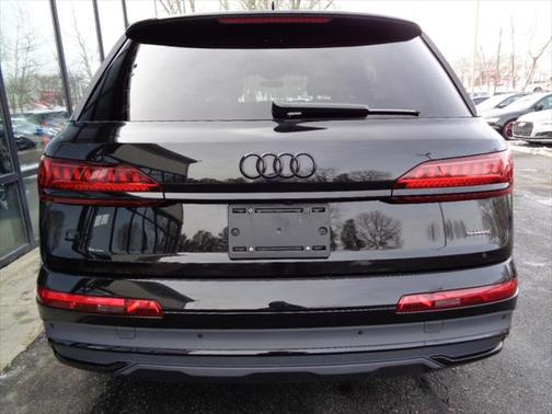 2023 Audi Q7 55 Prestige