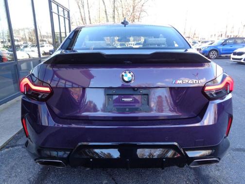 2022 BMW M240 i xDrive