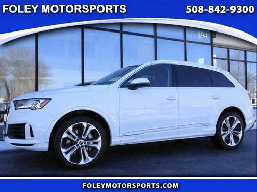 2023 Audi Q7 55 Premium Plus