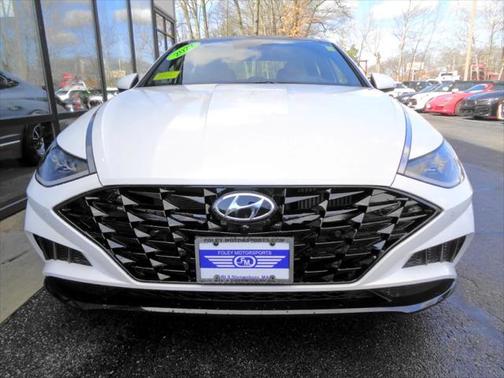 2022 Hyundai SONATA Limited