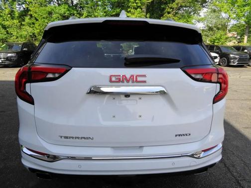 White 2019 GMC Terrain Denali